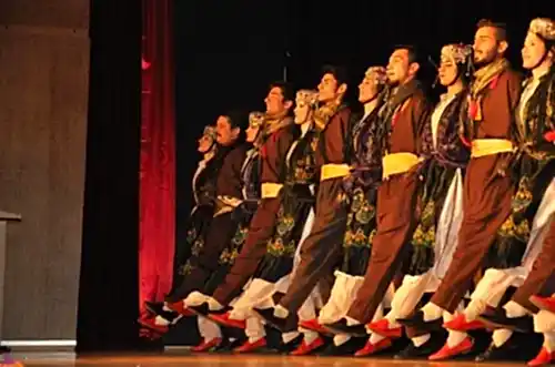 Armoni Dans ve Müzik Akademi - 1. Fotoğraf Armoni Dans ve Müzik Akademi - 1. Fotoğraf