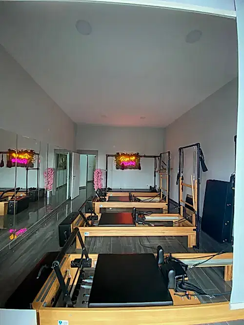 Rise Up Pilates - 4. Fotoğraf Rise Up Pilates - 4. Fotoğraf