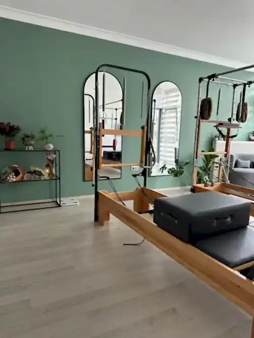 Sacrum Fizyoterapi Pilates - 3. Fotoğraf Sacrum Fizyoterapi Pilates - 3. Fotoğraf