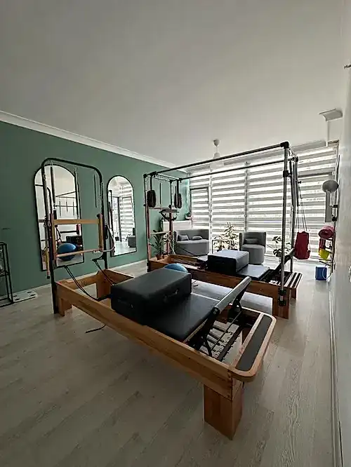 Sacrum Fizyoterapi Pilates - 1. Fotoğraf Sacrum Fizyoterapi Pilates - 1. Fotoğraf