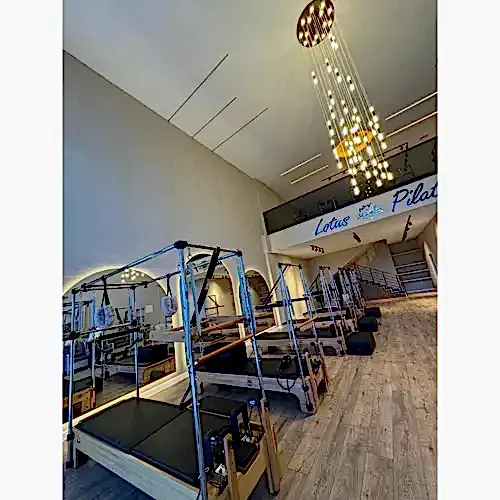 Lotus Pilates - Altındağ Personal Trainer ve Salonlar - 2. Fotoğraf