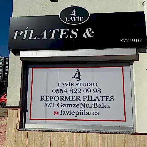Lavie Pilates - 3. Fotoğraf Lavie Pilates - 3. Fotoğraf